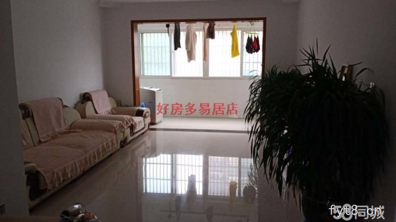 一初旁边,首付14万,带装修电梯洋房!